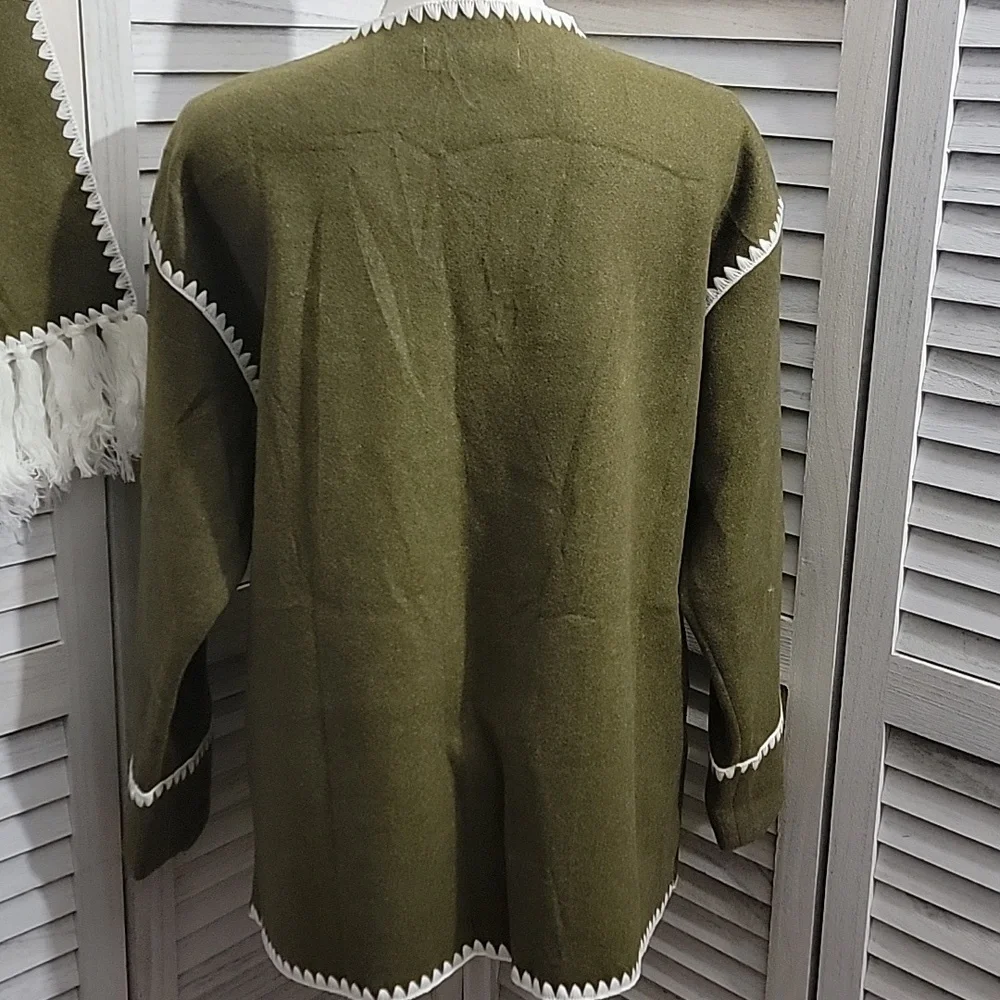Olive Green Coat and Scarf Set with White Trim Size Small - Picture 8 of 14